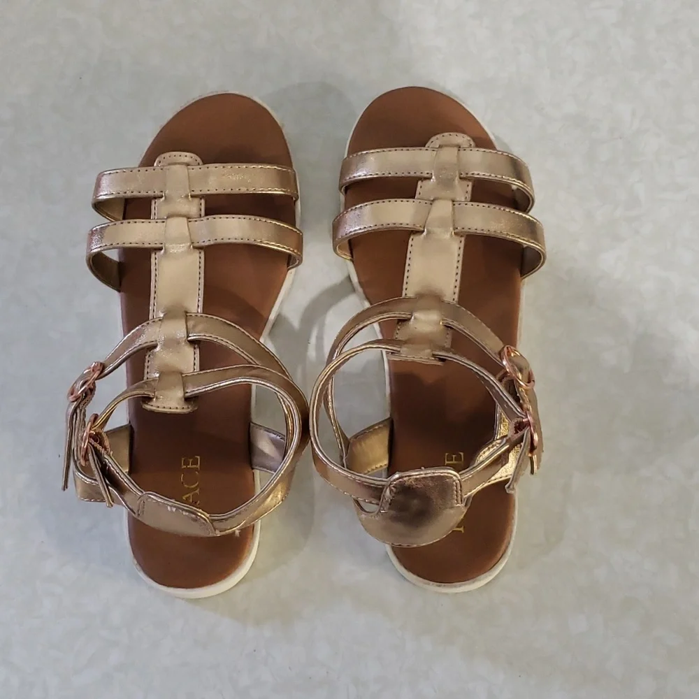 Girls sandals- rose gold-‎ size 3